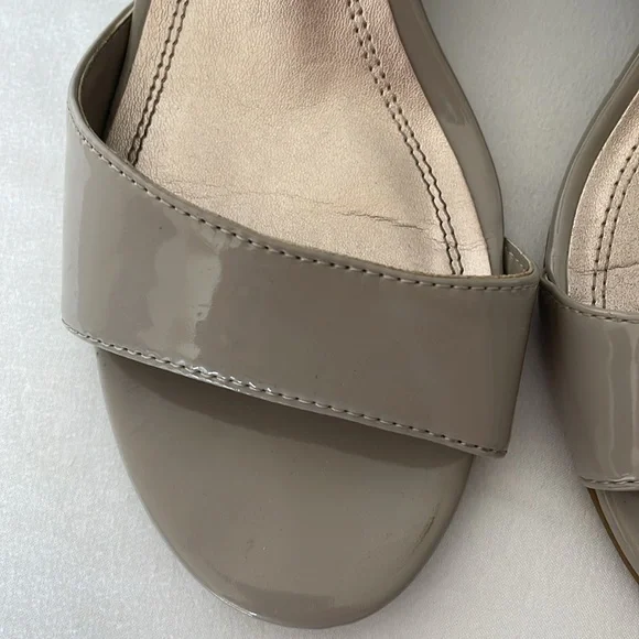 Impo Vantage Grey Snake Print Heel Upper Strap Wedge Open Toe Sandals Size 6.5 - Picture 9 of 15